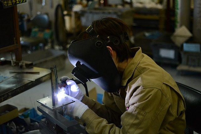 small-factory-645614_640